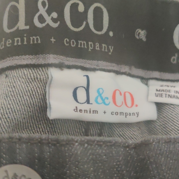 Jeans ~ 24 W ~ D & Co Tummy Panel Control ~ 81893 - Picture 2 of 12
